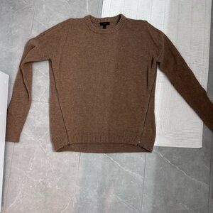 Jcrew wool sweater with zipper details! Tan. Size small. In good condition.